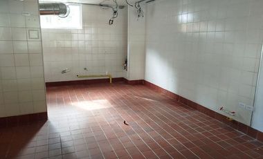 47980 Local en arriendo en el sector La Inferior, Poblado, Medellin