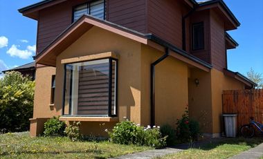 Venta Casa en Condominio 4D 4B Portal San Pedro en San Pedro de La Paz