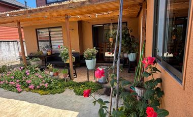 Venta Casa en Condominio 4D 4B Portal San Pedro en San Pedro de La Paz