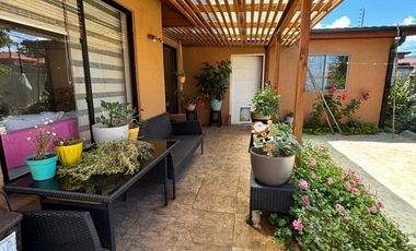 Venta Casa en Condominio 4D 4B Portal San Pedro en San Pedro de La Paz