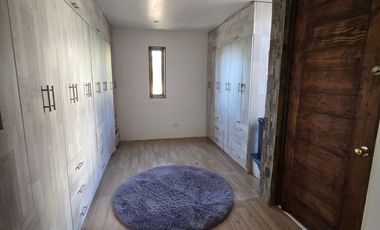 Hermosa Parcela con Casa en Venta en Condominio Santa Sofía de lo Cañas, La Florida