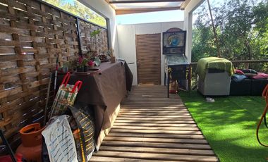 Hermosa Parcela con Casa en Venta en Condominio Santa Sofía de lo Cañas, La Florida