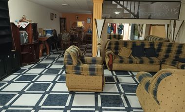 Venta, Espectacular casa, Otavalo Cdla Imbaya