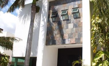 RESIDENCIA EN VENTA VILLA MAGNA, CANCUN QUINTANA ROO