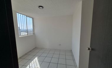 Venta de Casa En Balcones de Santa Maria