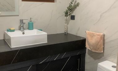 Se vende hermosa casa en parcela de 5.000 m2