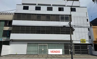 Vendo Local Comercial 408 m2 Chacra Rios Centro de Lima