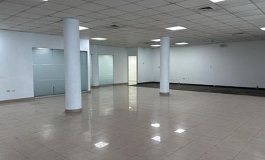 Vendo Local Comercial 408 m2 Chacra Rios Centro de Lima