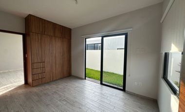 RENTO CASA EN FRACCIONAMIENTO PUNTA TIBURON