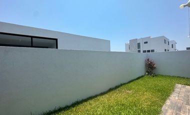 RENTO CASA EN FRACCIONAMIENTO PUNTA TIBURON