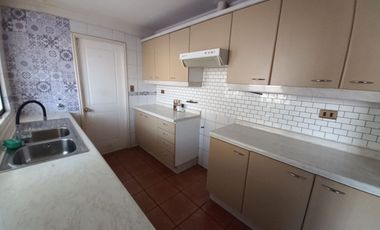 SE VENDE HERMOSA CASA EN CONDOMINIO