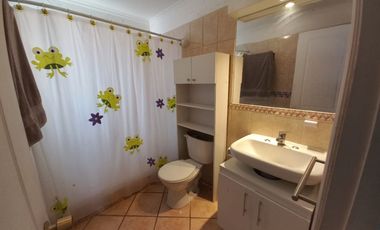 SE VENDE HERMOSA CASA EN CONDOMINIO