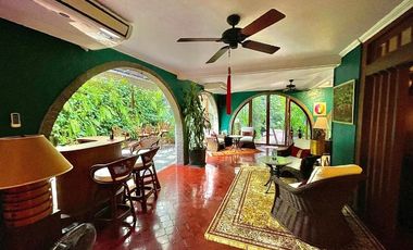 **strictly for buyer only** Elegant 6br house and lot in North Greenhills for sale