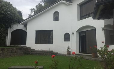 REnta casa Campo alegre  Monteserrin