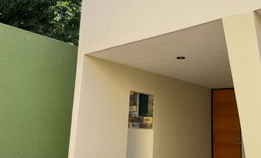 VILLA TIPO TOWN HOUSE DENTRO DE  PRIVADA,  EN VENTA, CON EXCELENTE UBICACIÓN.