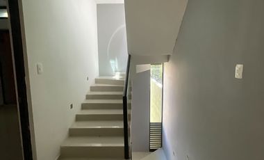 VILLA TIPO TOWN HOUSE DENTRO DE  PRIVADA,  EN VENTA, CON EXCELENTE UBICACIÓN.