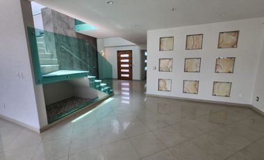 Casa renta puerta del sol Metepec