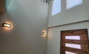 Casa renta puerta del sol Metepec