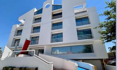 SE RENTAN OFICINAS EN EL EDIFICIO MAYAB