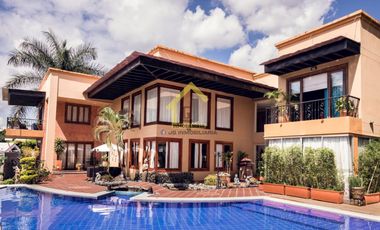 SE VENDE LUJOSA CASA CAMPESTRE EN CERRITOS PEREIRA