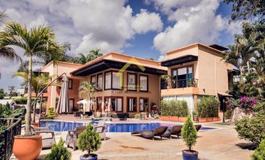 SE VENDE LUJOSA CASA CAMPESTRE EN CERRITOS PEREIRA