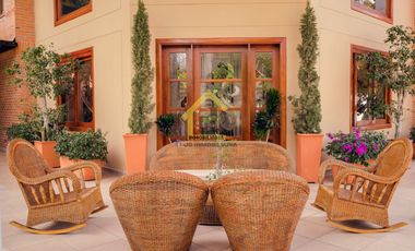 SE VENDE LUJOSA CASA CAMPESTRE EN CERRITOS PEREIRA