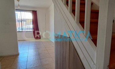 Arriendo Casa 2d Y 1b, Bosques De Santa Clara