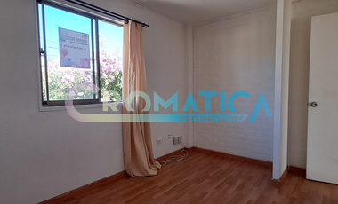Arriendo Casa 2d Y 1b, Bosques De Santa Clara