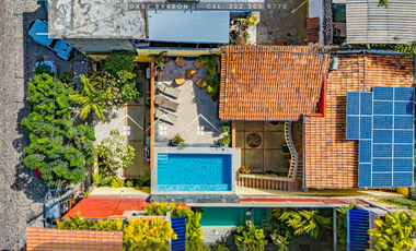 Encanto Mexicano con Alberca y Suites en la Zona Romántica