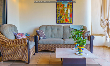 Casa Única con Alberca y Jardín a Pasos de la Playa en Guayabitos