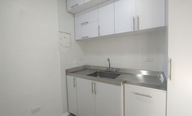 Oficina en arriendo en Alto Prado.
