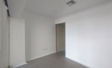 Oficina en arriendo en Alto Prado.