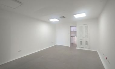 Oficina en arriendo en Alto Prado.