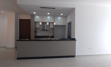 Apartamento en arriendo en San Vicente.