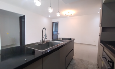 Apartamento en arriendo en San Vicente.