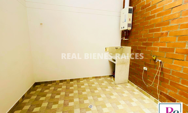 VENDO CASA MEDIANERA EN UNIDAD ABIERTA EN LA CEJA, ANTIOQUIA
