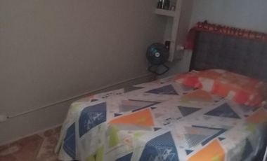 Vendo casa sector avenida del Rio cerca a turin