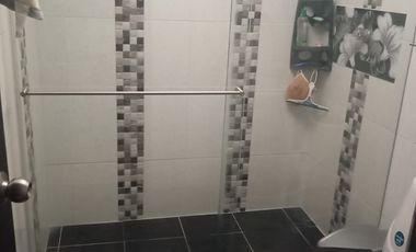 Vendo casa sector avenida del Rio cerca a turin