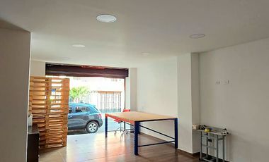 48000 Local independiente en arriendo en el sector Prados, Sabaneta