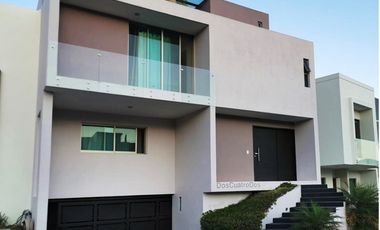 CASA EN VENTA SENDEROS DE MONTE VERDE COTO 4, TLAJOMULCO DE ZUÑIGA
