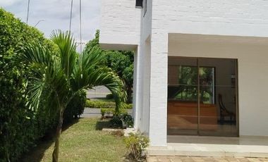 VENDO CASA EN LA MORADA CALI VALLE DEL CAUCA
