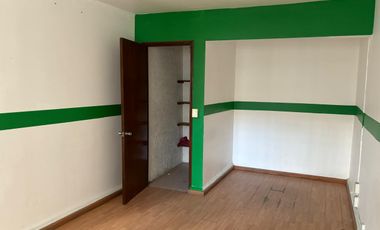 VENTA CASA CON USO DE SUELO