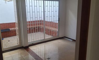 CASA EN URBANIZACION LA CLARITA