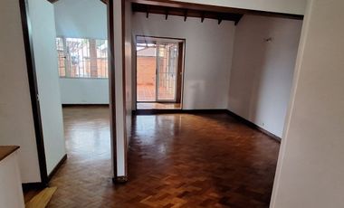 CASA EN URBANIZACION LA CLARITA