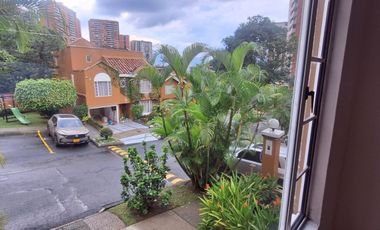 CASA EN URBANIZACION LA CLARITA