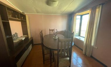 Casa con 6 dormitorios en Villa Capreva  $ 138.000.000.