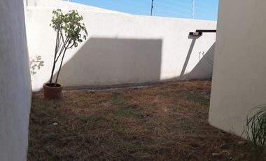 RENTO CASA EN CONDOMINIO OLIVOS CUMBRES DE JURIQUILLA