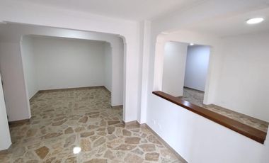 VENDO APARTAMENRO EN LAURELES