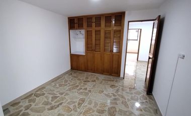 VENDO APARTAMENRO EN LAURELES