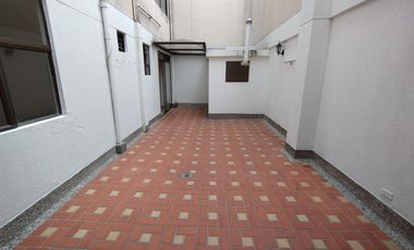 VENDO APARTAMENRO EN LAURELES